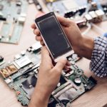 smartphone-factory