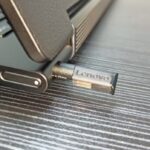 Lenovo-Yoga-9i-garaged-stylus